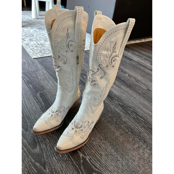 🆕Women White Faux Leather Knee High Sparkly Rhinestone Embroidered  Boots - Picture 11 of 11